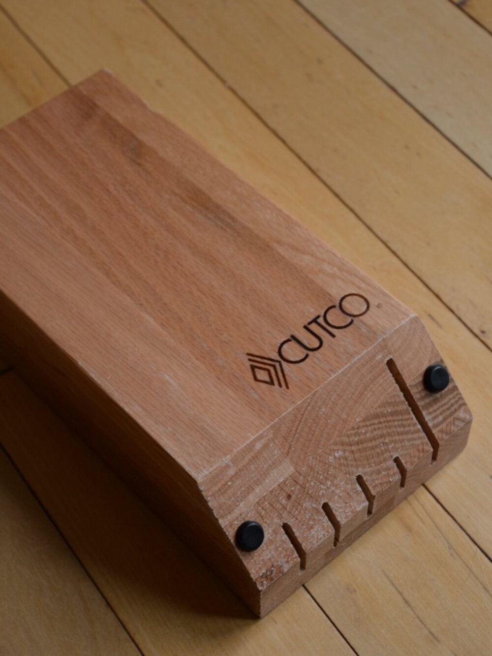 Cutco Space Saver 5-Slot Knife Block